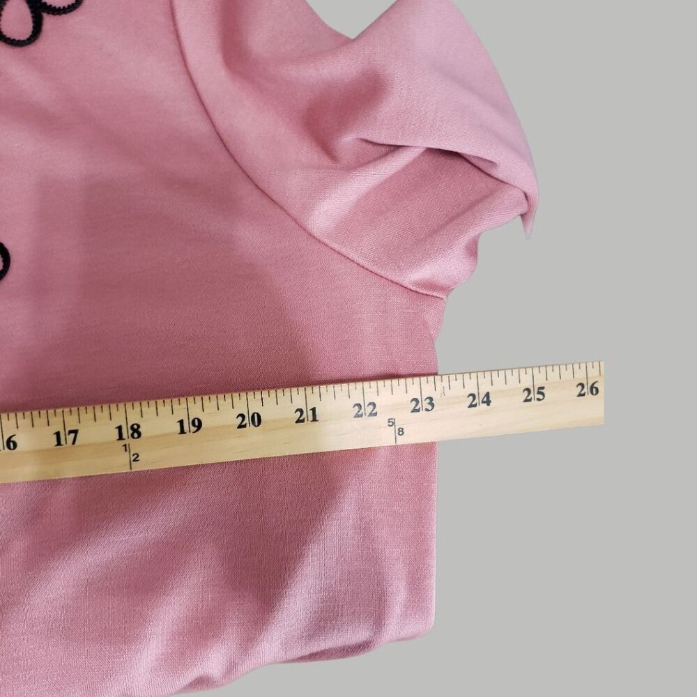 Cricket Lane Vtg Sweater With Black Embroidery & Faux Buttons Pink/black Large - Picture 7 of 10